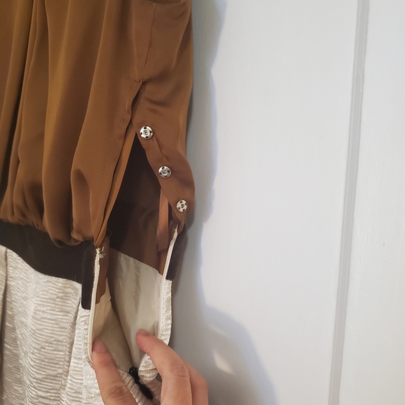 Max and Cleo sz 2 cream and gold cocktail dress - Picture 4 of 8